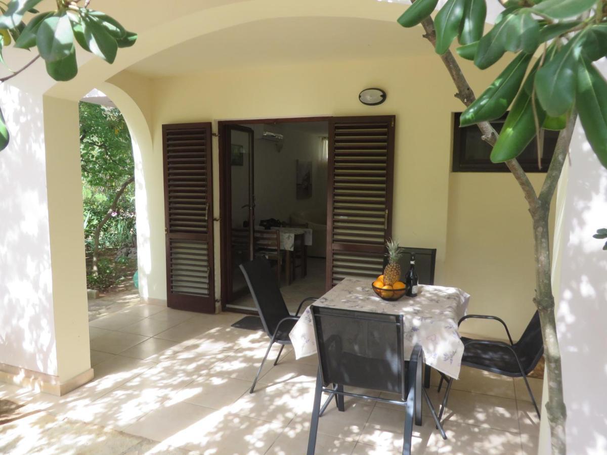 Soline Beach Apartments Biograd Na Moru Bagian luar foto