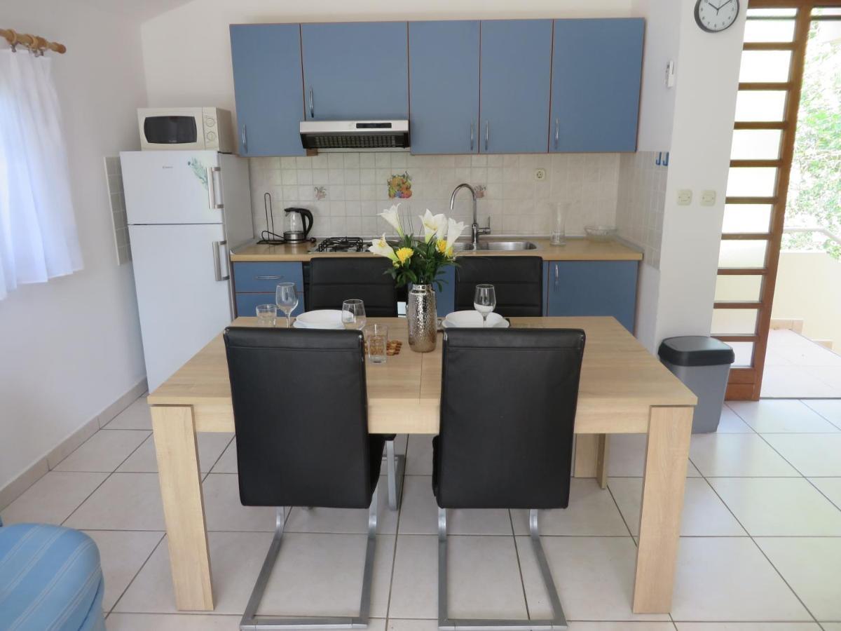 Soline Beach Apartments Biograd Na Moru Bagian luar foto